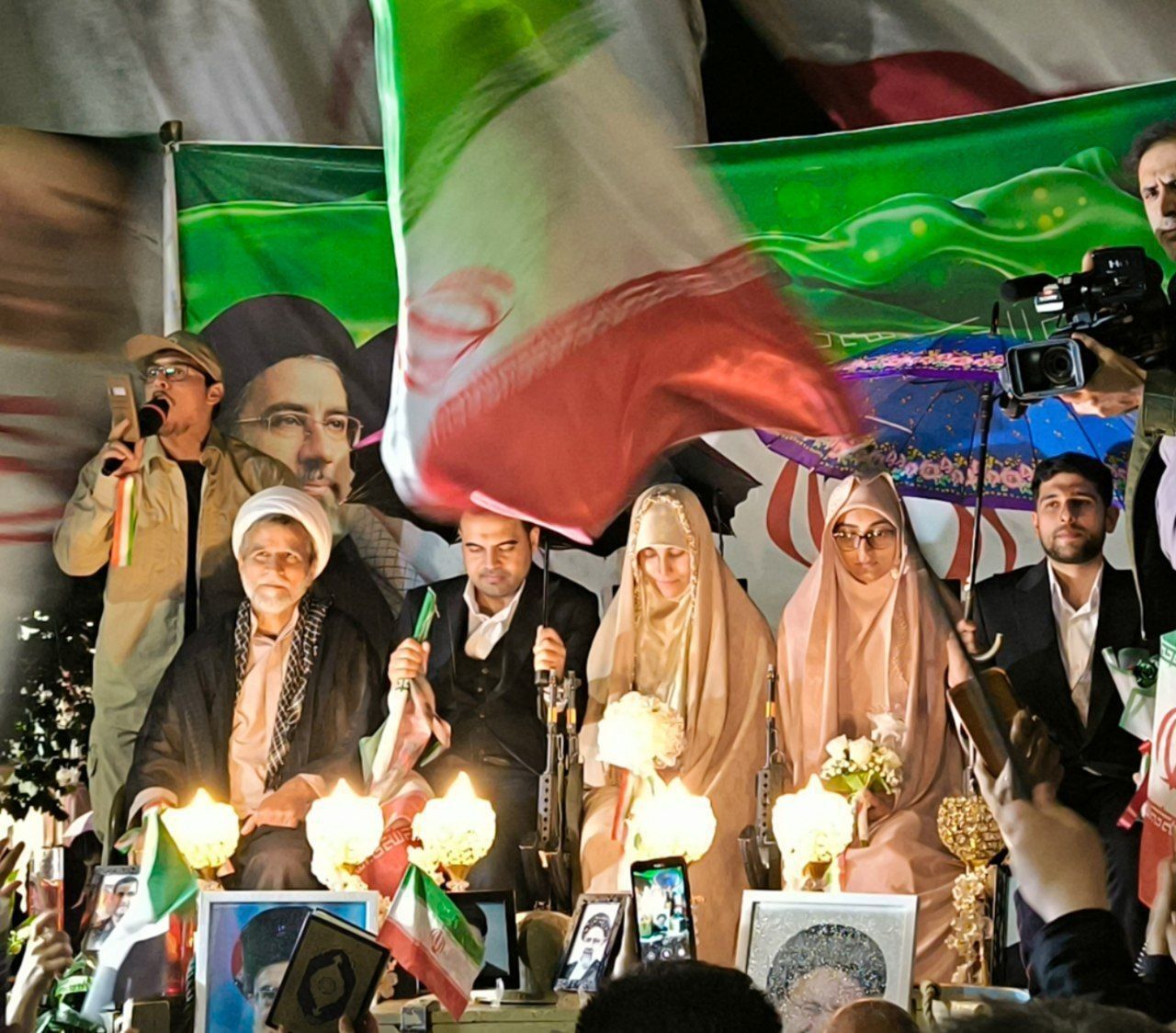 سی&zwnj;وپنجمین شب حضور حماسی مردم مشهد در خیابان&zwnj;ها: حفظ سنگر خیابان تا دفع شر دشمن + فیلم (۱۵ فروردین ۱۴۰۵)