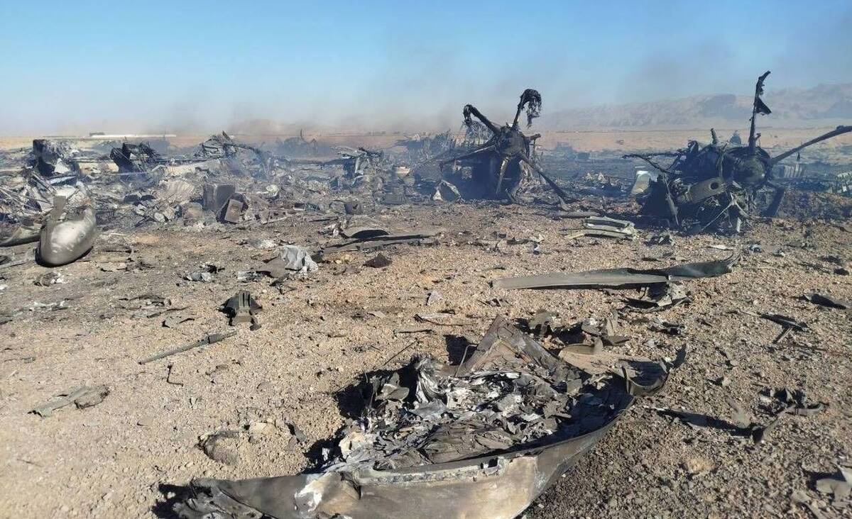 عملیات به اصطلاح نجات ارتش آمریکا به شکست کامل انجامید/ دو فروند هواپیمای C۱۳۰ و دو بالگرد بلک هاوک آمریکا منهدم شد + فیلم