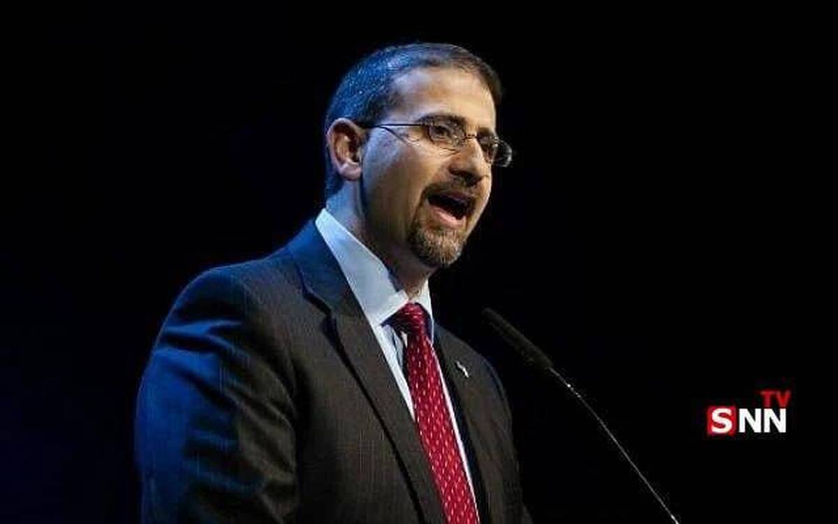 سفیر سابق آمریکا در تل‌آویو: ترامپ دیوانه وار در تلاش برای عبور از دوره دشوار است