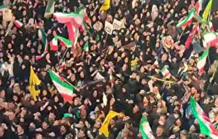 سی و هفتمین شب قیام مردم اردبیل در سوگ رهبر شهید و حمایت از نیرو‌های مسلح ایران