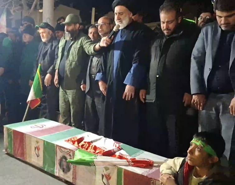 تشییع پیکر سرهنگ شهید معین حیدری در شهرکرد+ فیلم