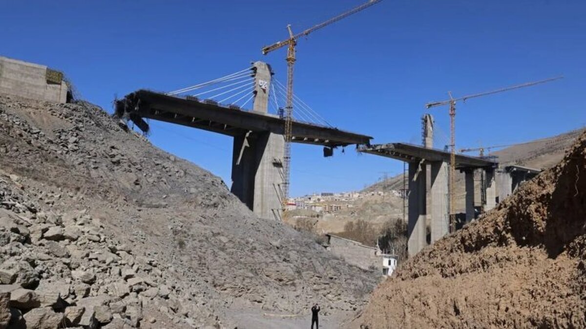 بریتانیا اجازه استفاده از پایگاه‌هایش برای حمله آمریکا به زیرساخت‌های ایران را نمی‌دهد