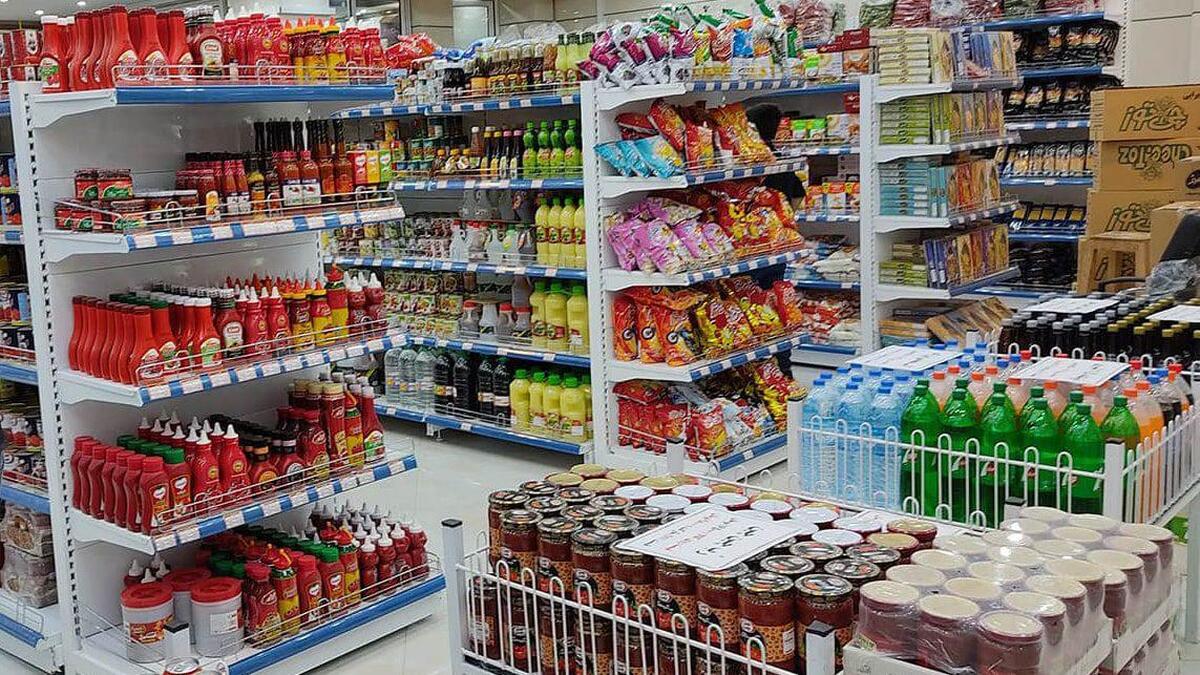 وقتی تیر دشمنان به سنگ می‎خورد؛ خبری از هجوم مردم به فروشگاه‌ها و قفسه‌های خالی نیست/ خرید عادی مردم از میادین میوه و تره‌بار + فیلم