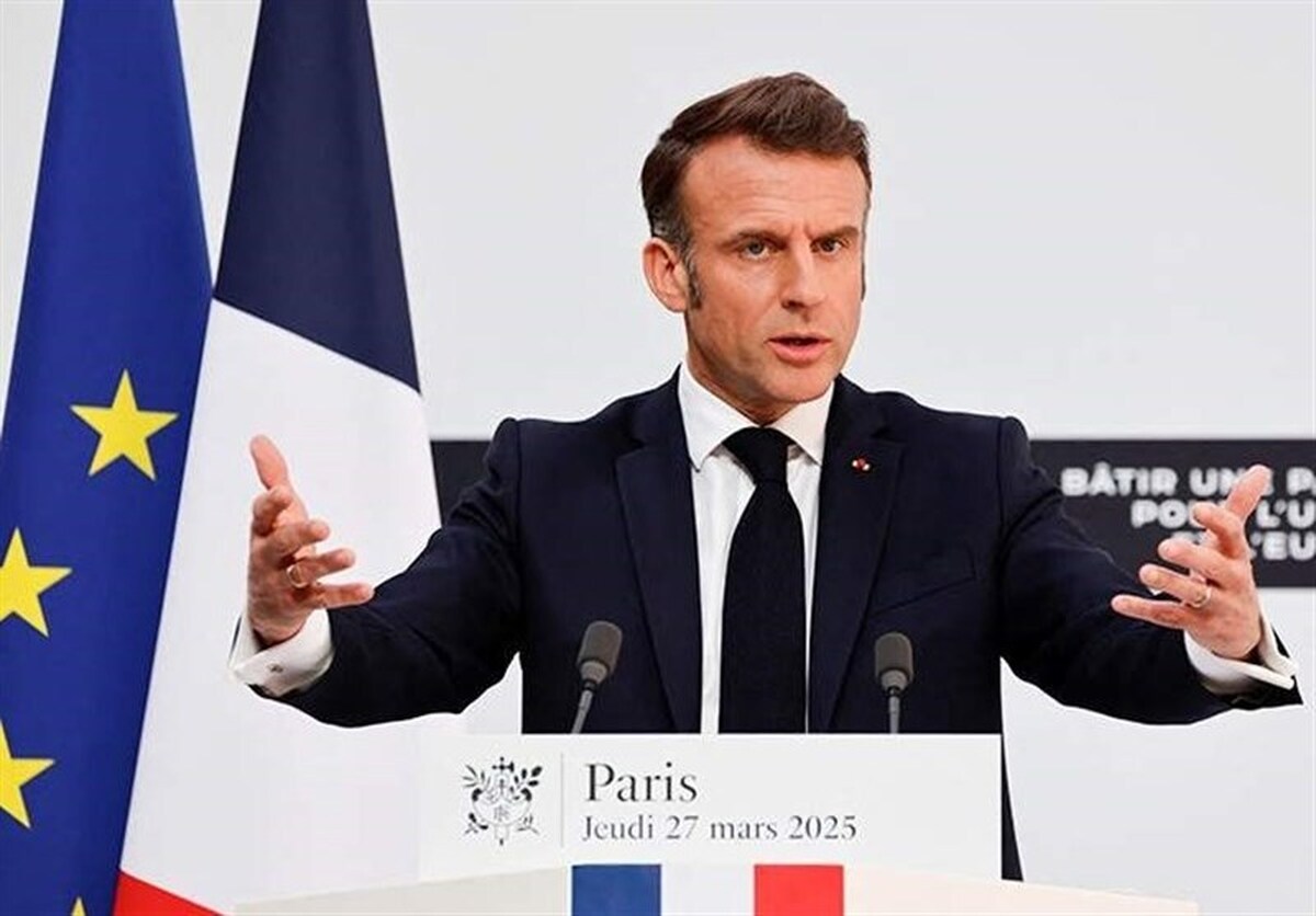 ماکرون از آزادی دو زندانی فرانسوی در ایران خبر داد