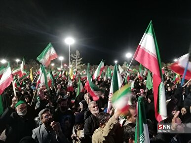 پاسخ بیرجندی ها به اراجیف اخیر ترامپ + فیلم