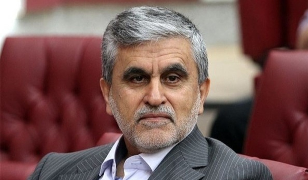 ایران حق &laquo;عبور هوشمند&raquo; کشتی&zwnj;ها از تنگه هرمز را دارد/ تنگه هرمز آبراه بین&zwnj;المللی محسوب نمی&zwnj;شود