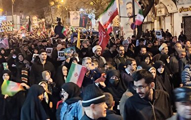 قیام بجنورد در نخستین روز سال/ راهپیمایی‌ها با قوت ادامه دارد + فیلم
