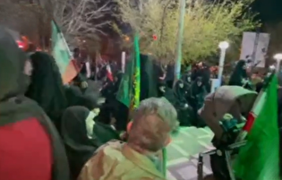 هم‌اکنون؛ حضور پرشور مردم محله نیروی هوایی و تهران نو در میدان امامت