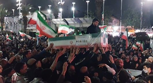 مردم رشت در بیست و دومین قرار شبانه با شهید علیرضا رفیعیان وداع کردند+فیلم