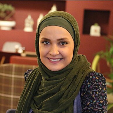 آزاده آل ایوب: من و این بچه‌ها با هم دشمن را نابود می‌کنیم + فیلم