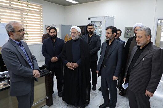 بازدید رئیس‌کل دادگستری استان سمنان از مرکز دیسپاچینگ فوق‌توزیع شرکت برق منطقه‌ای سمنان/ پایداری شبکه برق نتیجه برنامه‌ریزی دقیق مدیران است