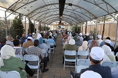 گرامیداشت چهلم رهبر شهید انقلاب اسلامی توسط زرتشتیان یزد