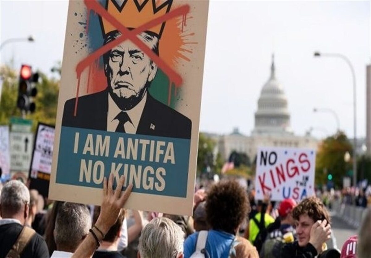 آتلانتیک: ترامپ ضعف نظامی آمریکا را به رخ دنیا کشید