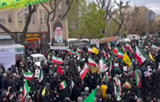 شکوه حضور مردم شهر تبریز در مراسم اربعین رهبر شهید انقلاب