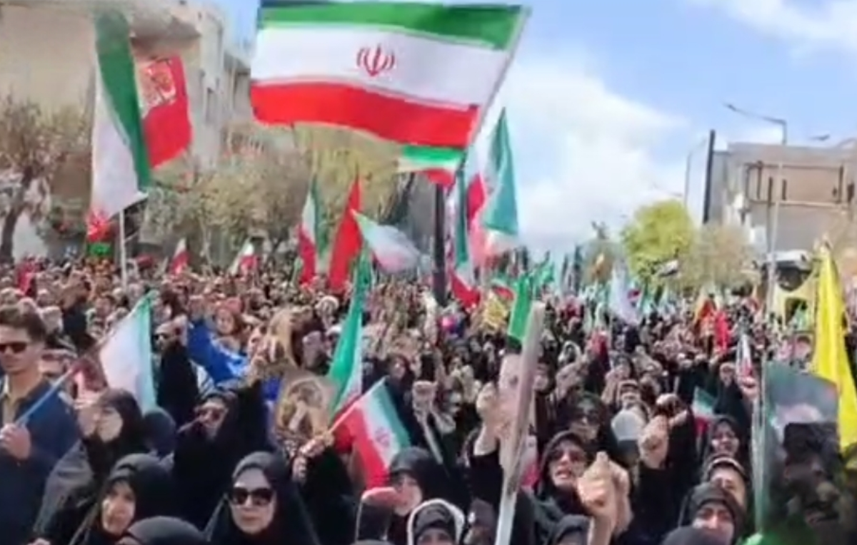 تجمع مردم انقلابی قوچان در اربعین امام