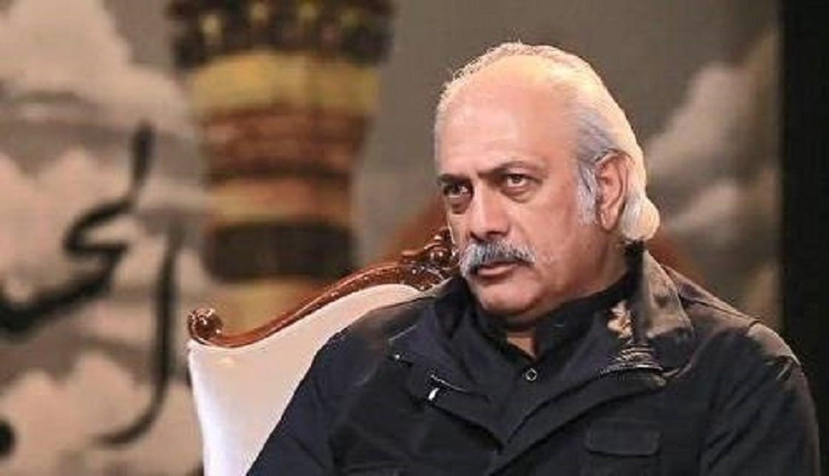 بهمن دان: ما مدیون مردم هستیم و تا پیروزی کشورمان مردم در خیابان ها حضور دارند + فیلم