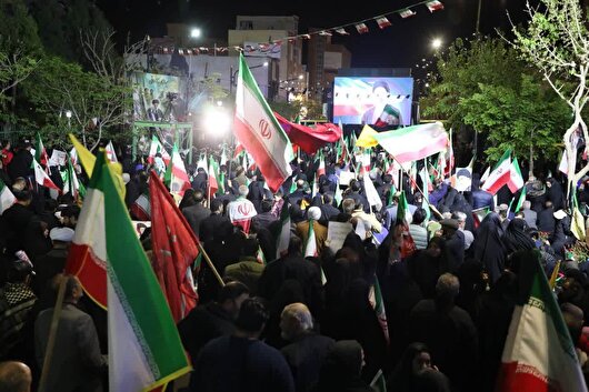 معلمان شاهرودی کلاس درس را به خیابان آوردند+ فیلم