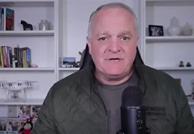 سرهنگ بازنشسته ارتش آمریکا: ترامپ باید شماره نتانیاهو و گراهام را تا اوضاع بدتر از این نشده پاک کند! + فیلم