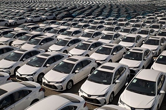 ترخیص بیش از ۷۰۰۰ خودرو وارداتی در چهل روز اخیر