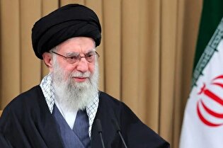 یکی از اولین طراحان فکر اجتماعی در انقلاب اسلامی، حضرت آقا بودند/ برخورد حضرت آقا با کسی که یک نفر را لعنت کرد