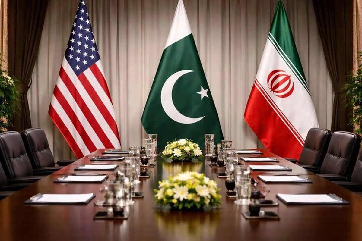 خبرنگار صدا و سیما: آمریکایی‌ها همچنان رویکرد زیاده خواهانه خود را نشان می‌دهند/ دور سوم مذاکرات امشب برگزار می‌شود + فیلم