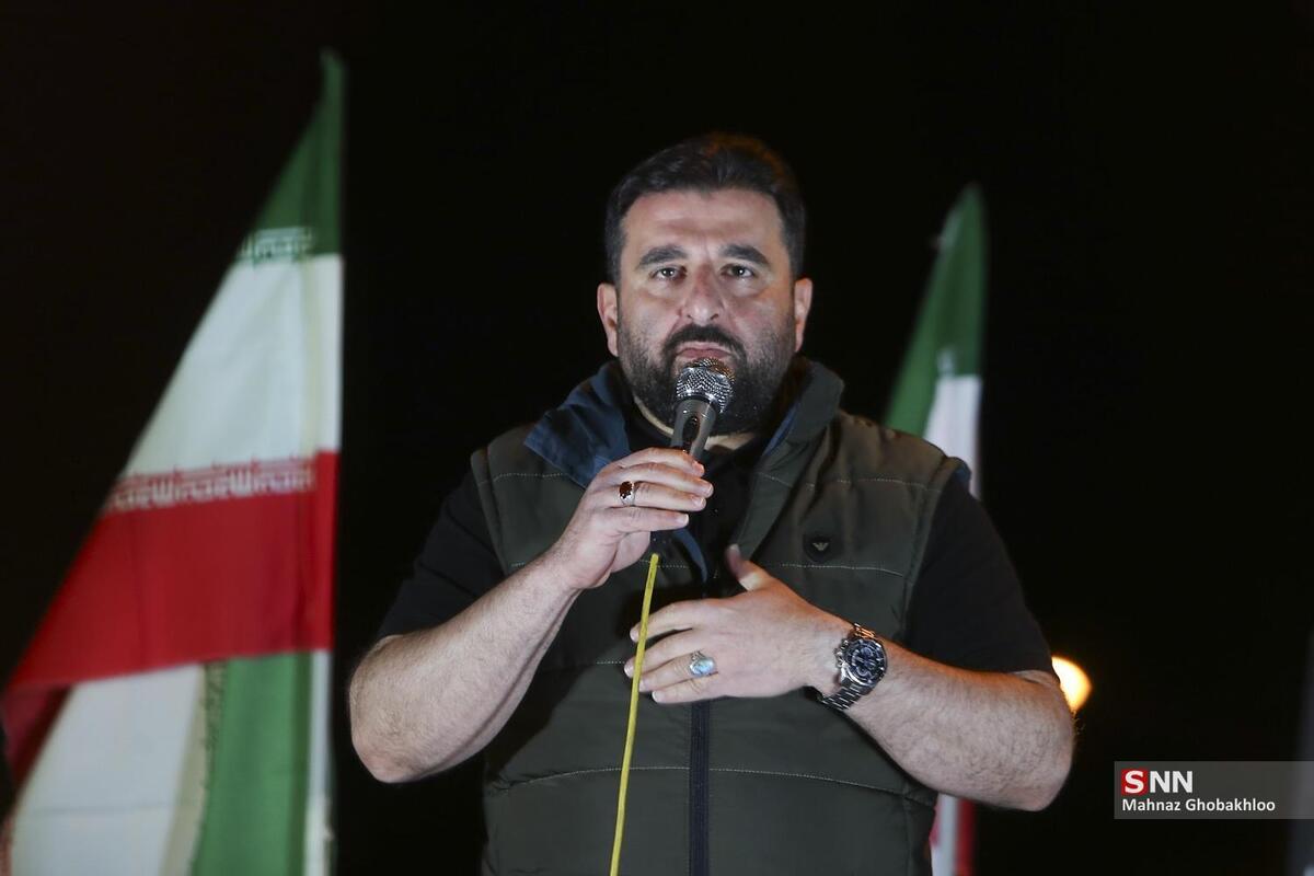 پرچمی همیشه برافراشته در جنگ؛ پرچمی که مردم برایش جان می&zwnj;دهند + فیلم