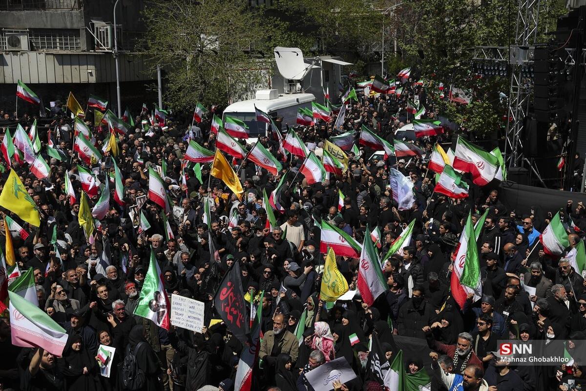 موکب همبستگی مردم عراق در خیابان&zwnj;های تهران/ دست در دست ایران مقابل دشمنان مستکبر + فیلم