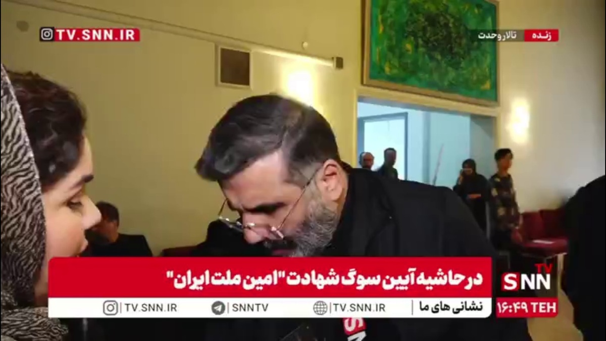 وزیر سابق فرهنگ: حضور بی&zwnj;نظیر مردم در میادین با همه پوشش&zwnj;ها و سلیقه&zwnj;ها و انسجام آنها فوق&zwnj;العاده بوده و با هیچ کجای دنیا قابل مقایسه نیست