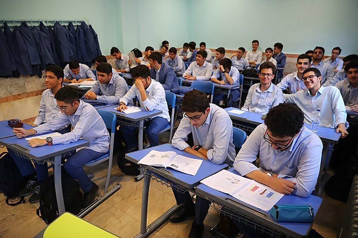 وزارت آموزش و پرورش: دانش آموزان پایه دوازدهم به درگاه my.medu.ir مراجعه کنند