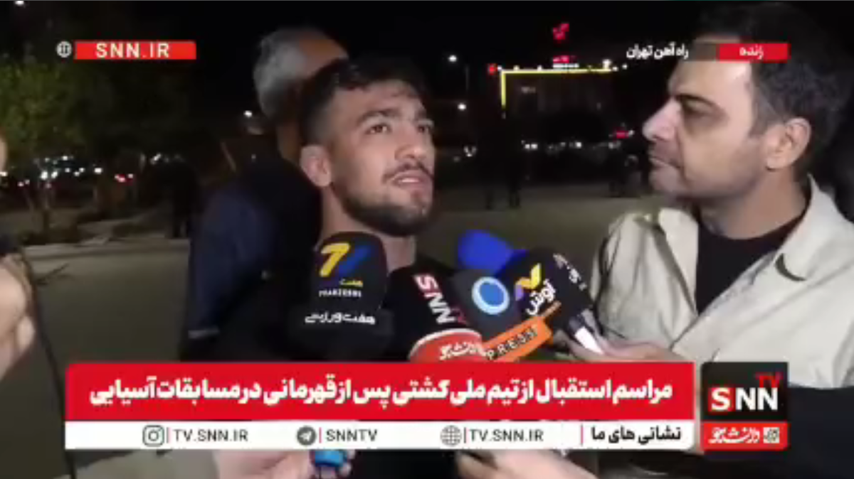 خلیلی: می&zwnj;خواهیم ما نیز روی تشک کشتی برای وطن افتخار بیافرینیم و با تمام وجود بجنگیم + فیلم