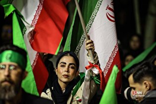 اجتماع شبانه مردم تهران در محله باغ فردوس