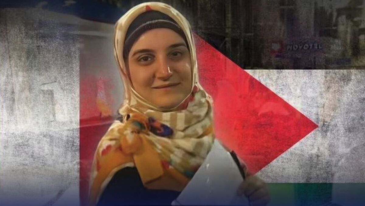 مهدیه اسفندیاری: آزادی بیان در فرانسه یک دروغِ بزرگ است/ شهادت رهبر و مردم عزیزمان را تسلیت می‌گویم+ فیلم