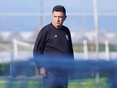 تاج: قلعه‌نویی پس از جام جهانی هم سرمربی تیم ملی است