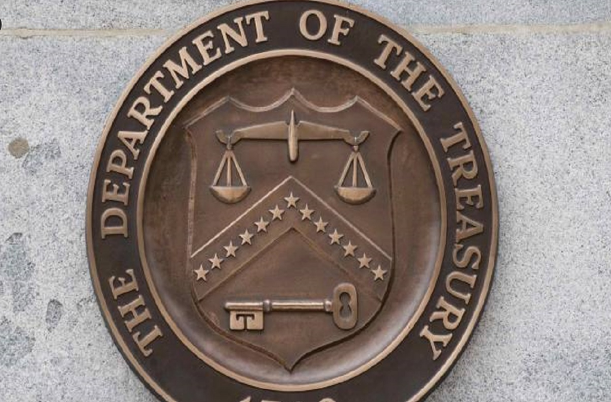 ادعای وزیر خزانه&zwnj;داری آمریکا: عملیات خشم اقتصادی را علیه ایران آغاز کرده&zwnj;ایم + فیلم