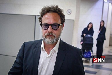 مشاور ارشد و نزدیک به نتانیاهو، پس از حدود ۱۰ سال فعالیت از سمت خود کناره‌گیری کرد