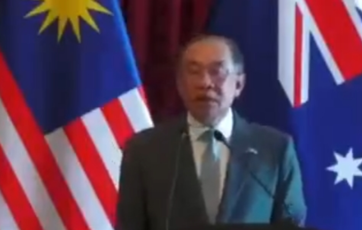 روابط خوبی با ایران داریم/ کشور&zwnj;ها باید به تحریم و حمله علیه ایران پایان دهند