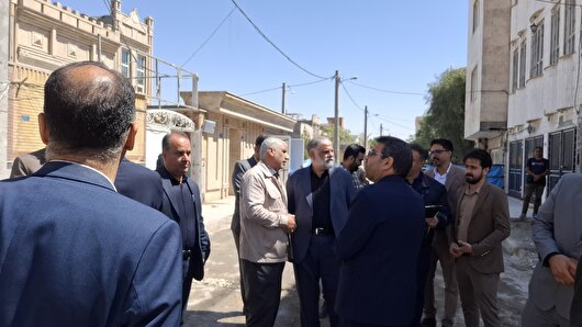 صدور رایگان پروانه ساختمانی برای منازل آسیب‌دیده در قم/استقرار تیم‌های عمرانی در شهرک ولایت و پردیسان