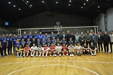 حضور رئیس فدراسیون والیبال در اردوی آماده سازی تیم ملی زیر ۱۷ سال پسران