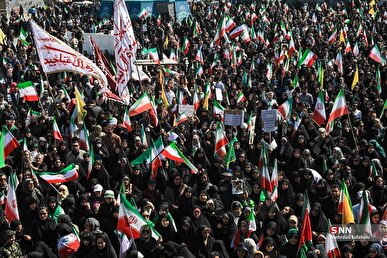 اجتماع دانشجویی دختران ایران همزمان با میلاد حضرت معصومه(س)