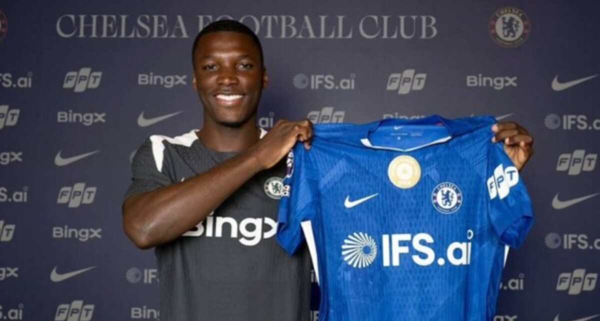 تمدید قرارداد کایسدو با چلسی تا سال ۲۰۳۳