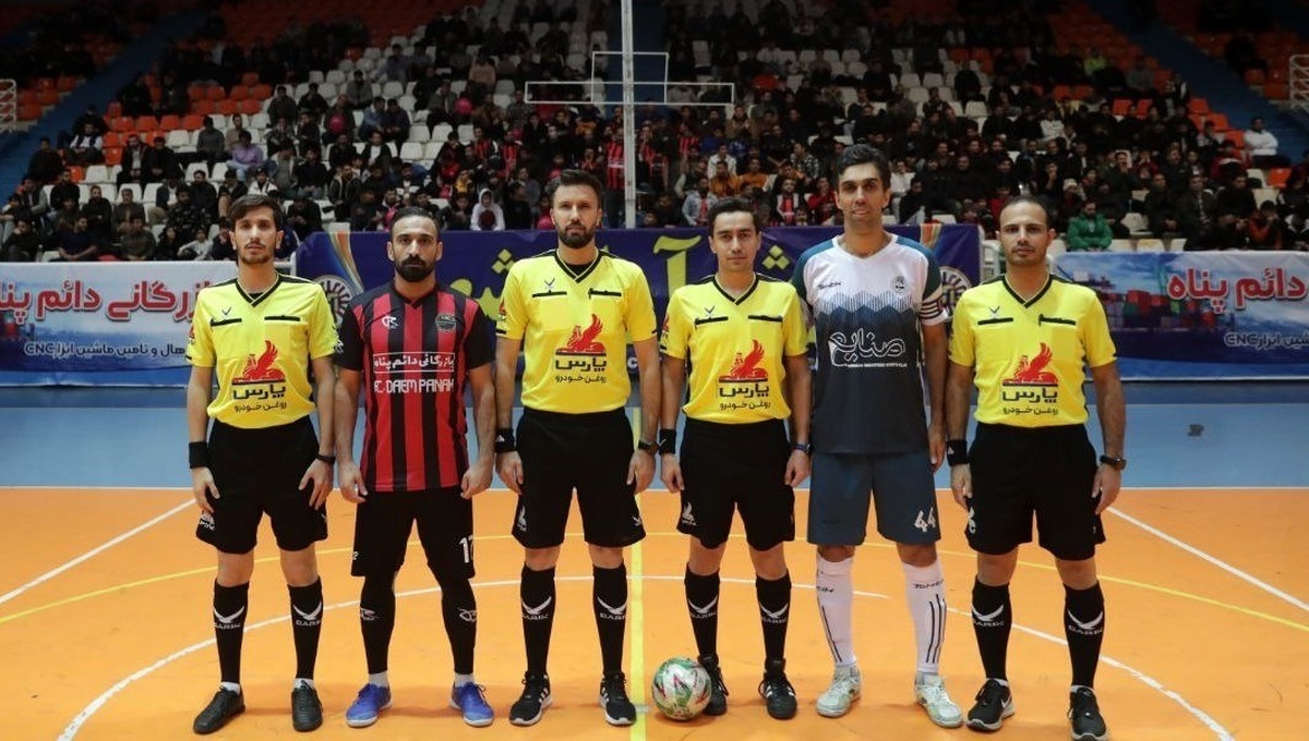 اسامی داوران هفته پایانی لیگ برتر فوتسال