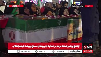 حضور پیکر مطهر کودک چهارساله در میدان شهدا