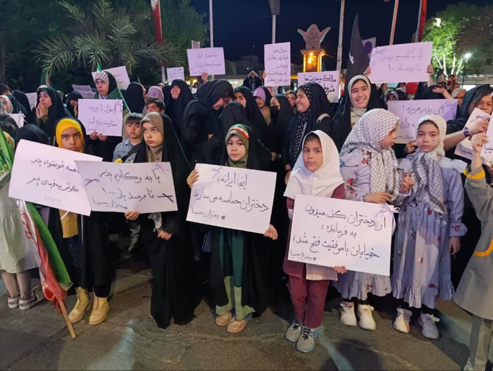 بزرگ&zwnj;ترین اجتماع فرهنگی دختران به مناسبت روز دختر در شهرستان گرمسار به روایت تصاویر