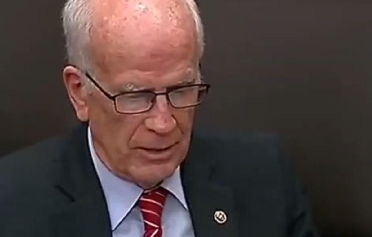 اعتراف نماینده سنا به دشمنی و جنایت آمریکا علیه ایران