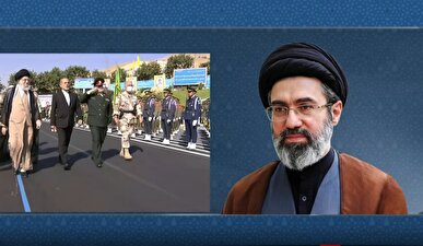 فرمانده کل قوا: ارتش دلاورانه از آب و خاک و پرچمی که به آن تعلق دارد دفاع می‌کند