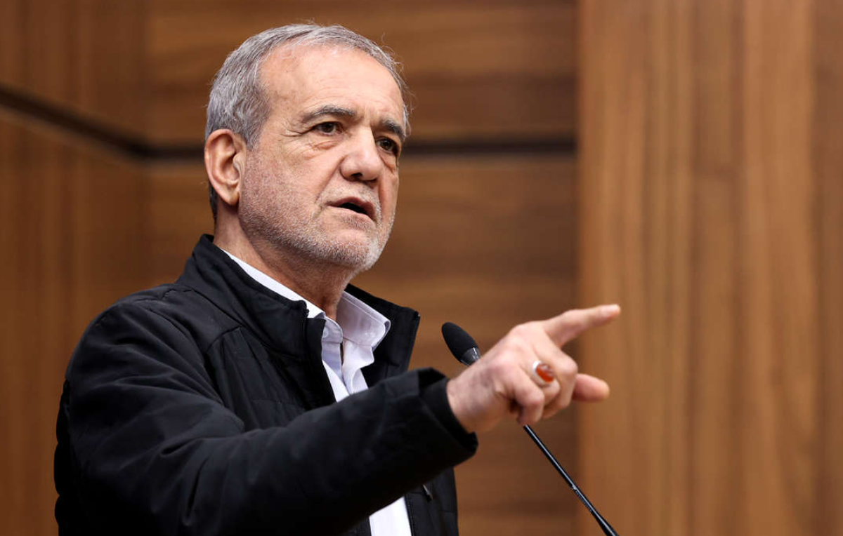 آمریکا چه کاره است که می‌گوید ما از حق خودمان نباید استفاده کنیم؟