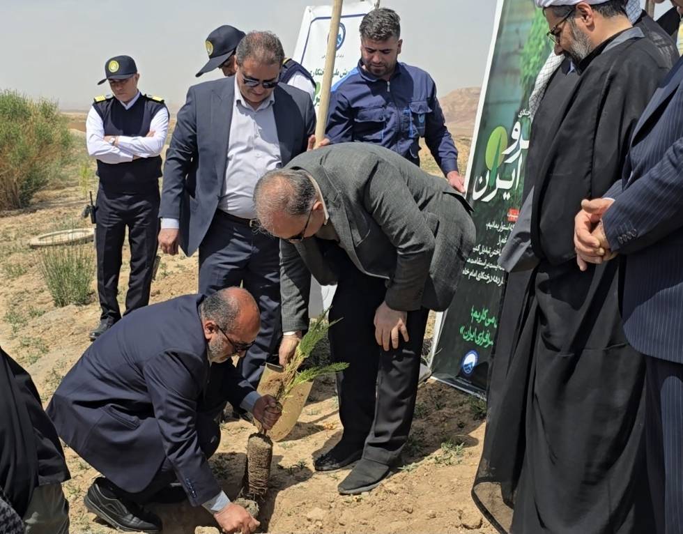 آغاز عملیات ایجاد ریه تنفسی در تصفیه&zwnj;خانه کرج/ ۵ هکتار از اراضی آب و فاضلاب البرز سبز می&zwnj;شود