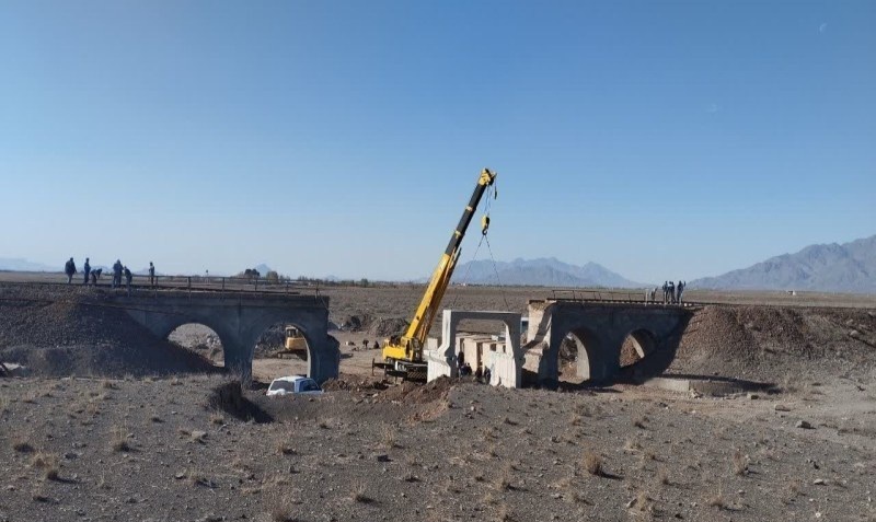 عضو هیئت رئیسه کمیسیون عمران مجلس: پل B۱ یک ساله بازسازی می&zwnj;شود