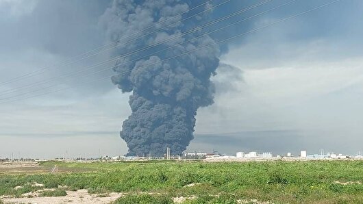 حریق در کارخانه یونولیت‌سازی شرق گلستان + فیلم