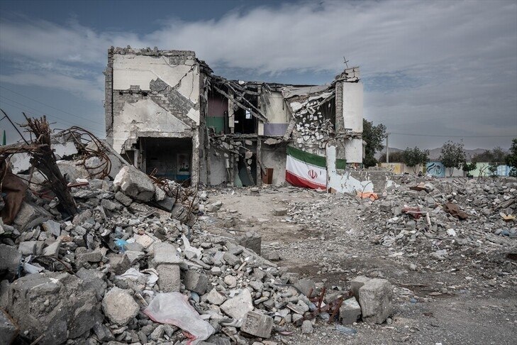 روز دختر و نیمکت&zwnj;های خالی مدرسه شجره طیبه میناب